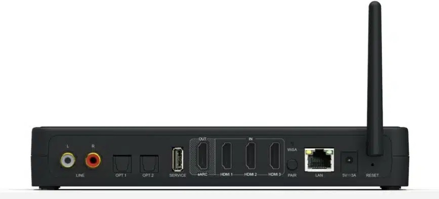 Le home cinéma sans fil System Audio est configuré à l'aide de l'application System Audio Cockpit, de sorte que vous n'avez pas besoin de remplir le salon d'équipements, sauf si vous le souhaitez vraiment. Le Hub Surround peut facilement être connecté à une platine, un lecteur Blu-Ray, une console de jeu, un lecteur CD, et bien plus encore. Le cinéma sans fil System Audio ne vous impose pas une complexité que vous n'avez pas demandée.   Le Surround Hub fonctionne sans fil avec tous les modèles d'enceinte Silverback et qu'il peut être couplé à huit enceintes dans la combinaison de votre choix.